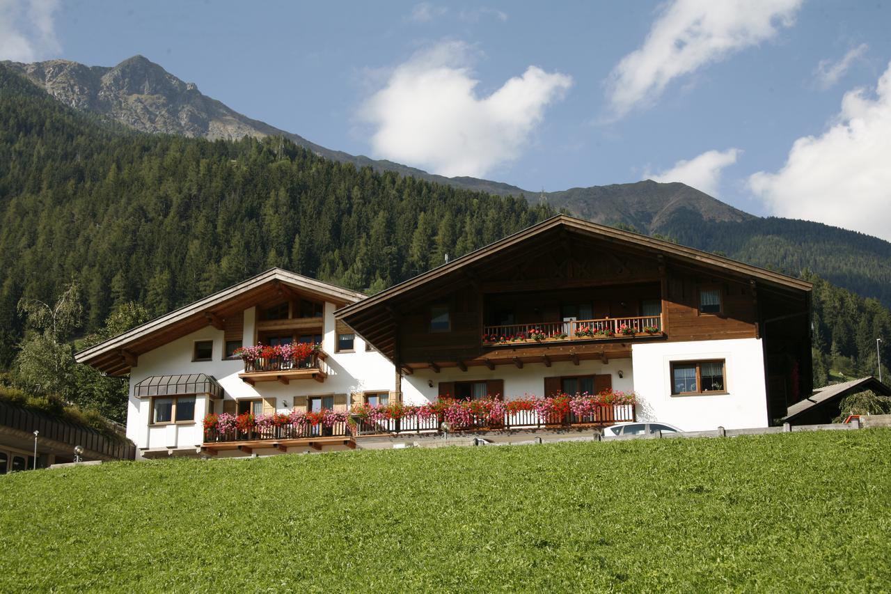 Residence Karnutsch Santa Valpurga Exterior photo